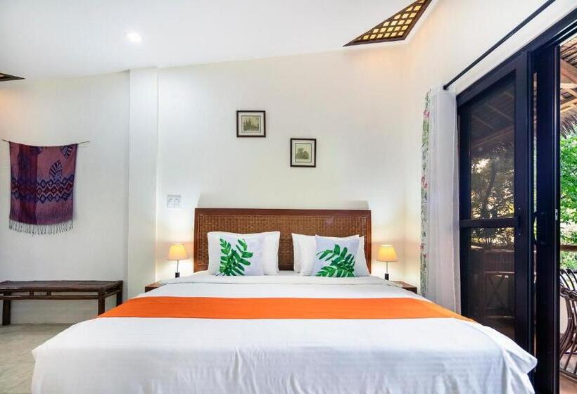高级园景房, Oasis Resort