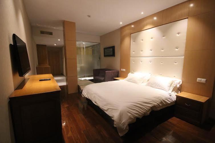 디럭스 룸, Menoir Dorsett Madrid Leganes