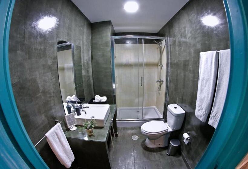 Семейный Номер Совместный Санузел, My Hostel