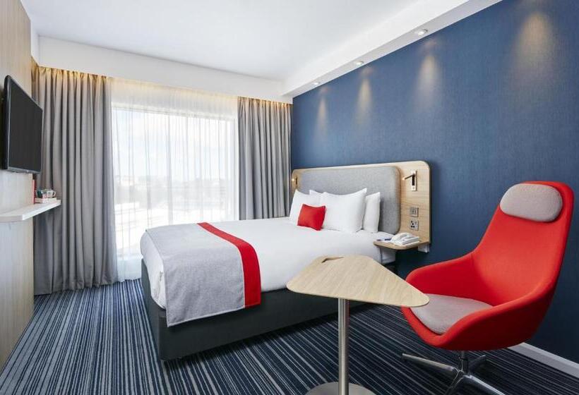 Номер Стандарт Адаптированный для Инвалидов, Holiday Inn Express Grimsby, An Ihg