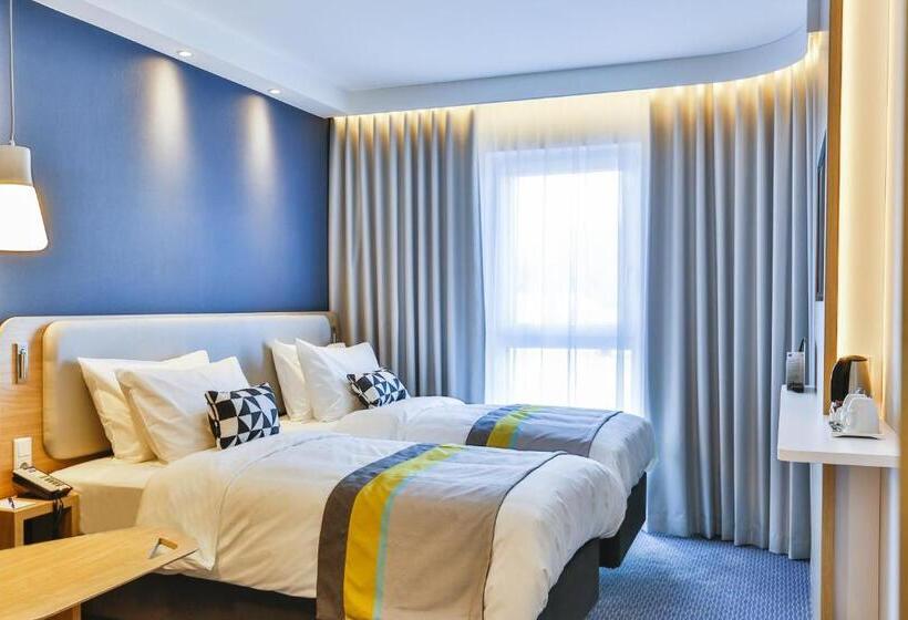 اتاق استاندارد, Holiday Inn Express Karlsruhe   City Park, An Ihg