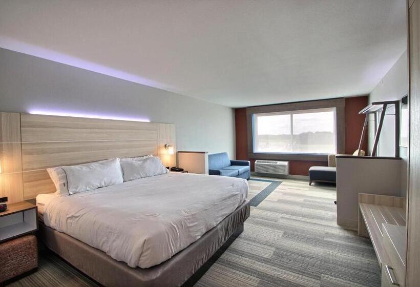 Люкс Адаптированный для Инвалидов, Holiday Inn Express & Suites Fond Du Lac, An Ihg