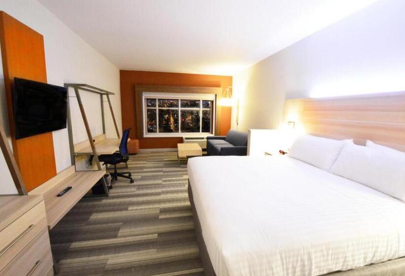 Номер Стандарт Адаптированный для Инвалидов, Holiday Inn Express & Suites Toledo South   Perrysburg, An Ihg