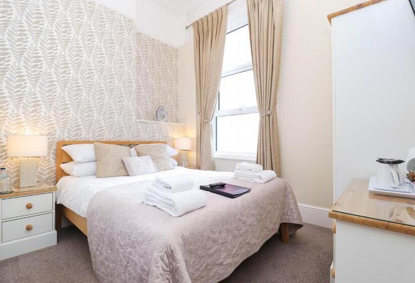 Номер Стандарт, Beach Front Guest House