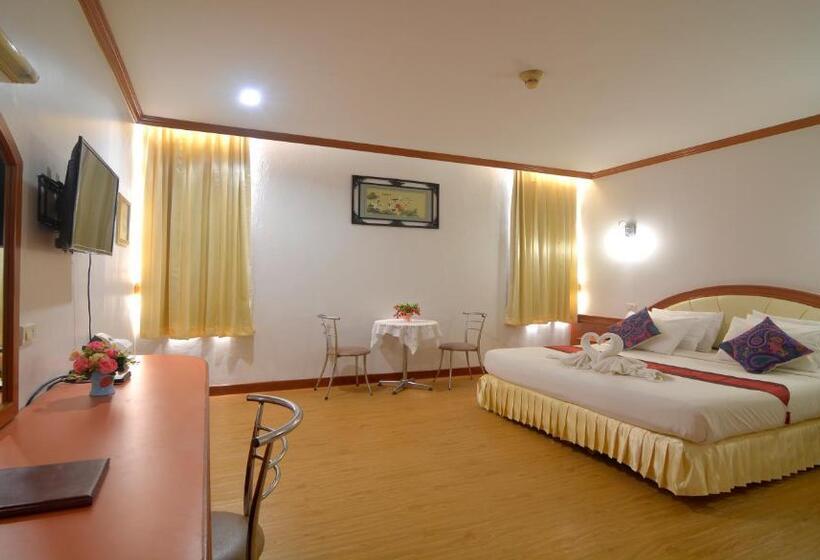 Люкс Вид на Город, Chumphon Gardens