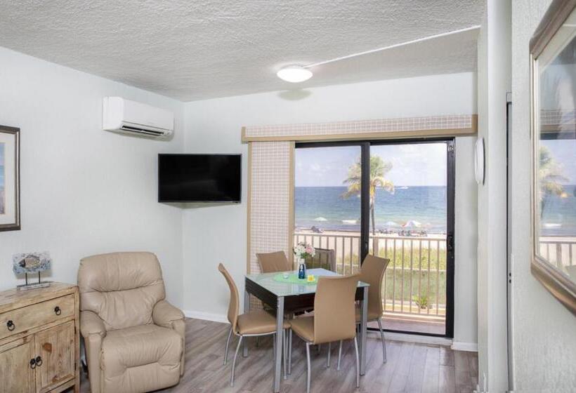 Апартаменты 1 Спальня Вид на Море с Балконом, Windjammer Resort And Beach Club