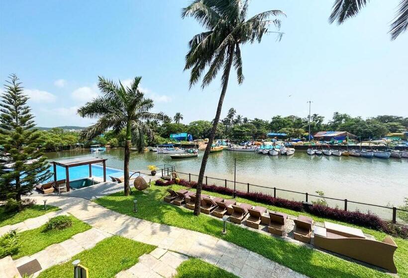 חדר סטנדרט, Acron Waterfront Resort