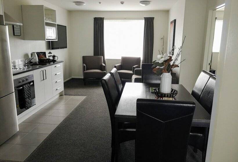 ３ベッドルームアパートメント, Airport Palms Motel