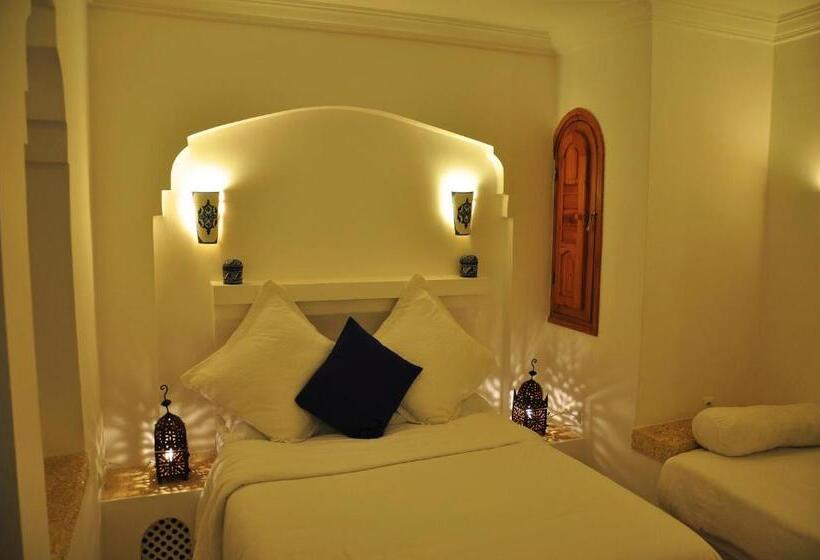 Номер Комфорт, Al Alba Hammam & Restaurant