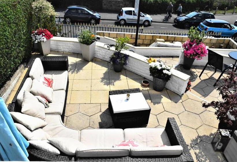 Номер Стандарт Вид на Море, The View Guest House