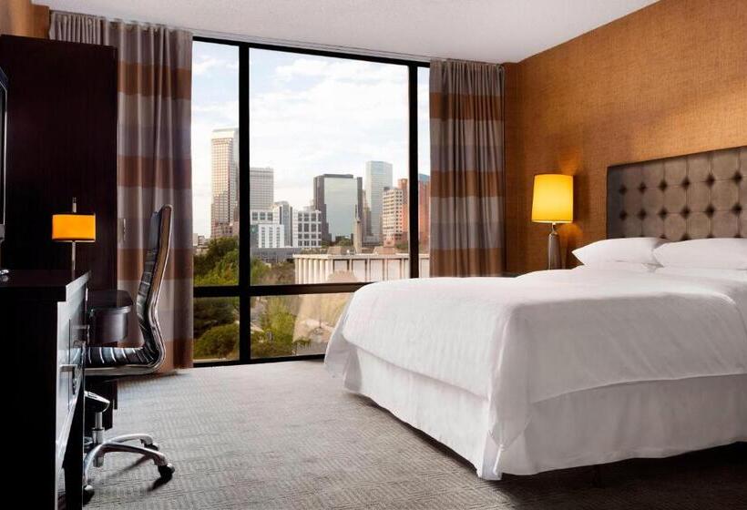 Стандартный Номер Кровать Кинг, Sheraton Charlotte