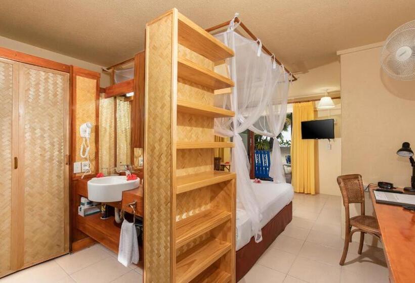 سوییت خانوادگی, The Rarotongan Beach Resort & Lagoonarium