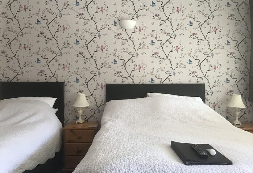 ファミリールーム, The New Inn Motel
