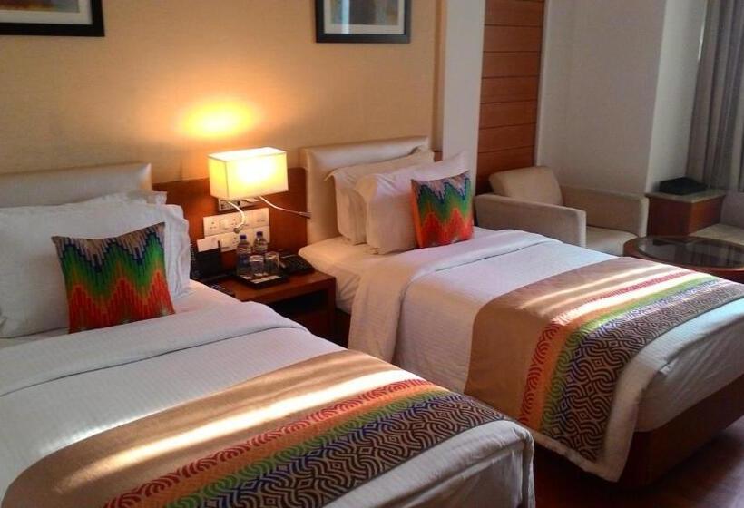Номер Deluxe, Fortune Park Orange, Sidhrawali   Member Itc S Hotel Group
