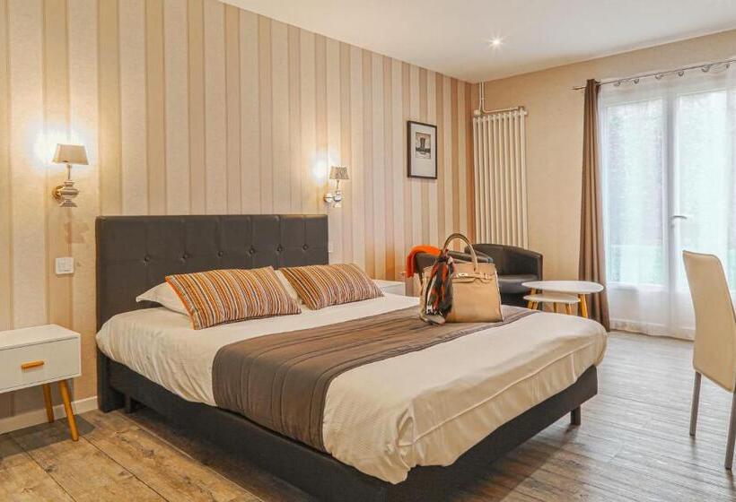 اتاق سوپریور, Hôtel Spa Piscine Le Petit Castel Beuzeville Honfleur