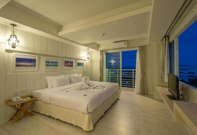 자쿠지 스위트, Prachuap Grand