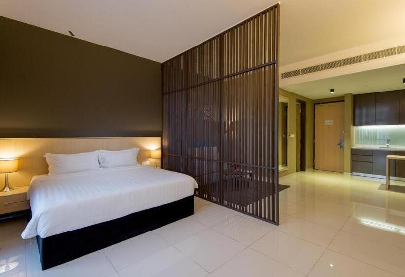 Junior Suite Kingsize Bett, The Pines Melaka