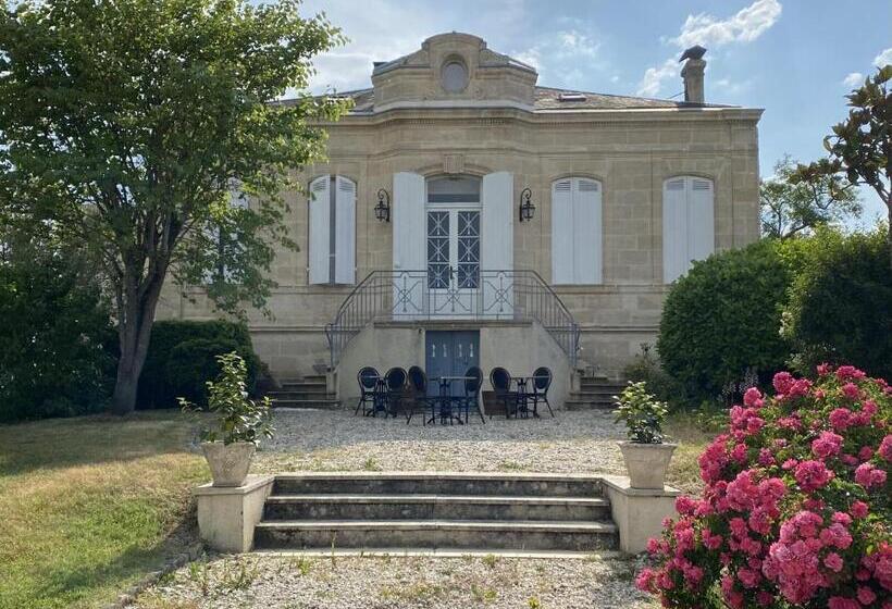 Полулюкс, Château Papounan