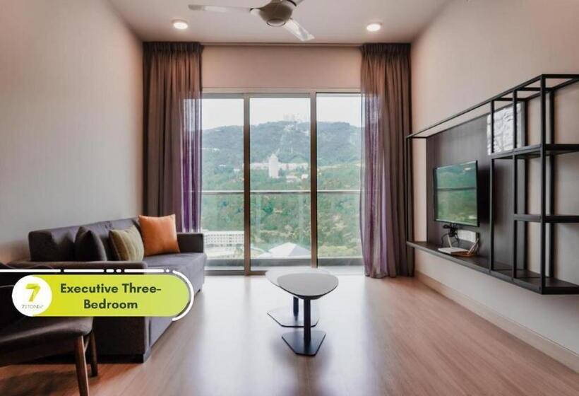 3 Bedroom Suite, 7stonez Suites Windmill Genting Highlands