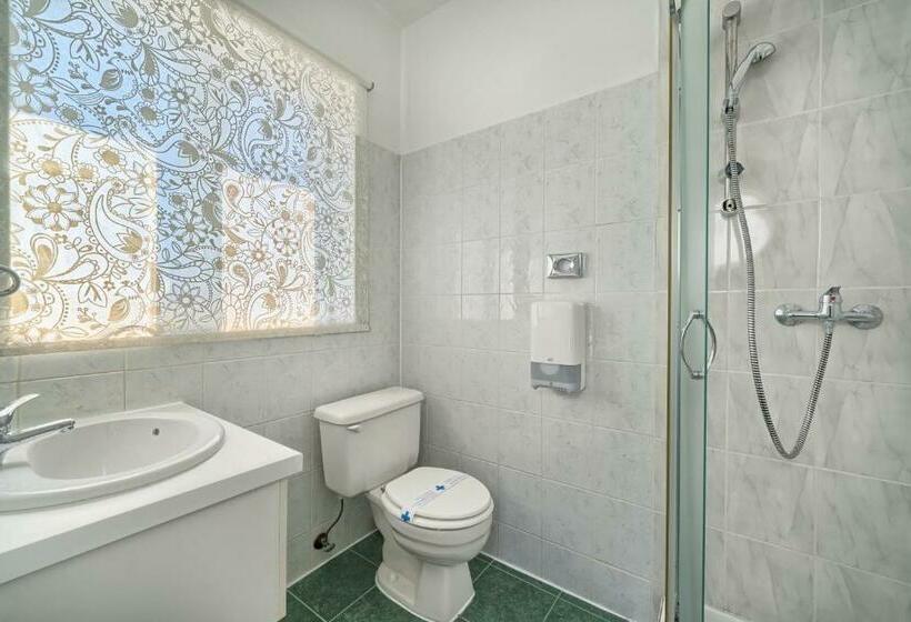 Номер Стандарт с Балконом, Aqua   Guest Rooms & Suites Kaštela