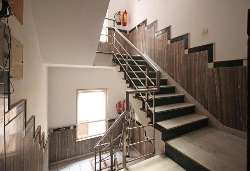 اتاق لوکس, Baba Inn By Rcg Hotels