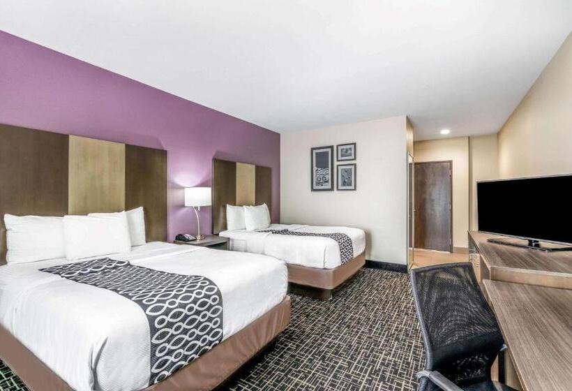 Номер Стандарт, La Quinta By Wyndham Claremore