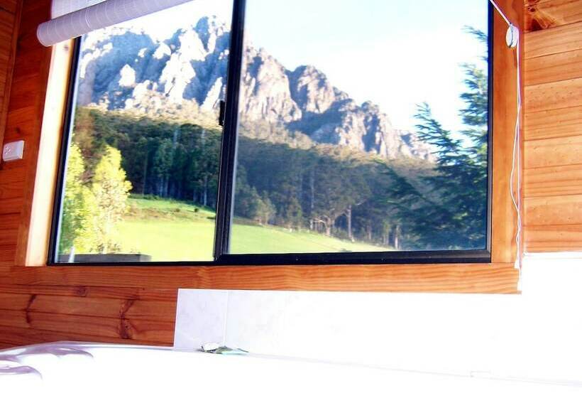 マウンテンビューのワンルーム, Silver Ridge Retreat