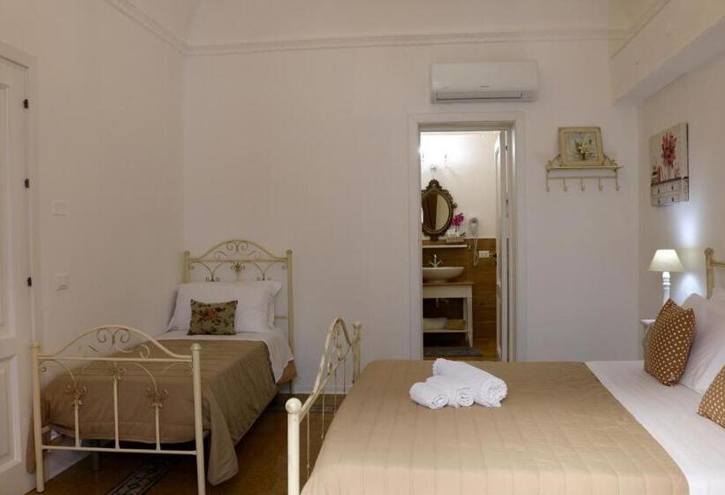 스탠다드 트리플 룸, Tam Vacanze B&b