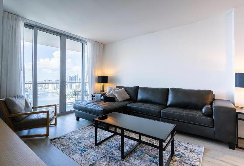 Апартаменты 1 Спальня Вид на Море, Bw Luxury Suites