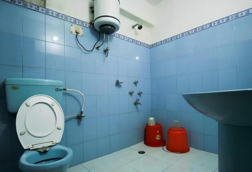 Четырехместный Номер Deluxe, Goroomgo Broadway Mall Road Darjeeling