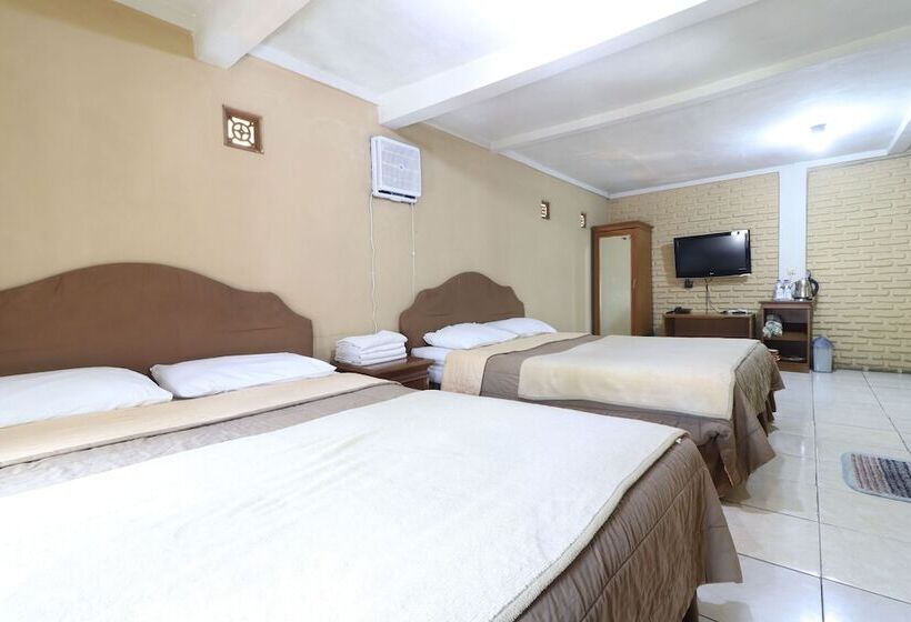 Семейный Номер, Kampung Pa Go Resort