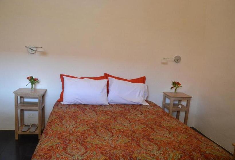 디럭스 룸, Casa Oniri Hotel Boutique