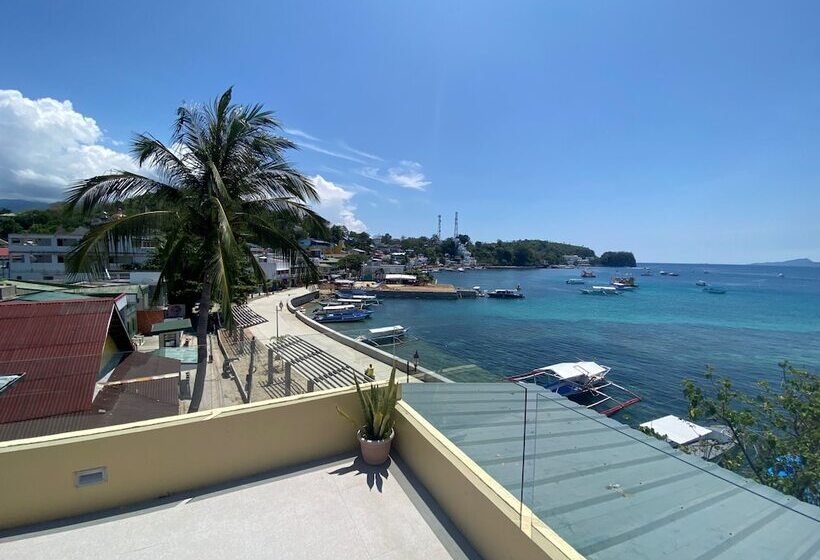 Номер Deluxe Вид на Море, Papa Freds Beach Resort