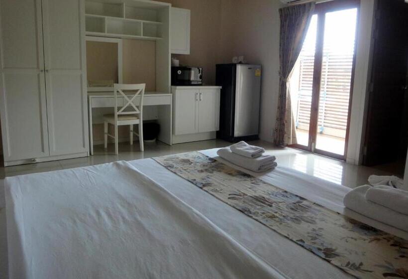 Номер Стандарт, Royal Place Banchang