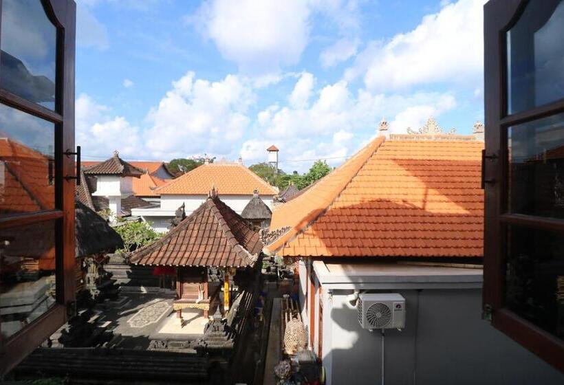 Кровать в Общей Комнате, Seabreeze Hostel Bali