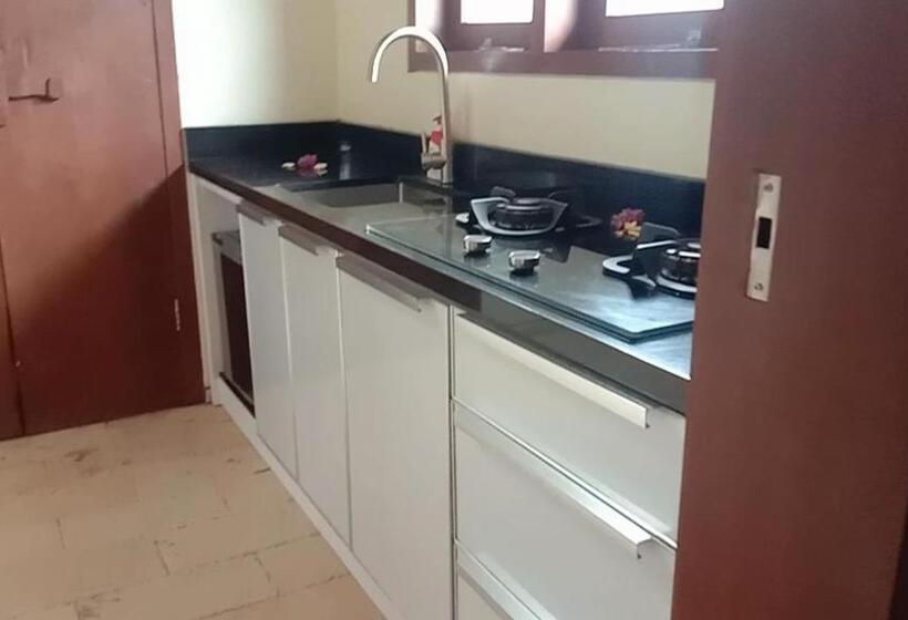 Номер Стандарт Вид на Сад, Villa Bukit Segara