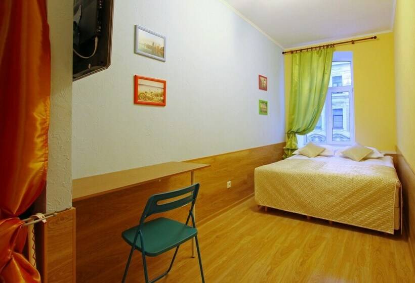 اتاق اکونومی, San Galli Apartments