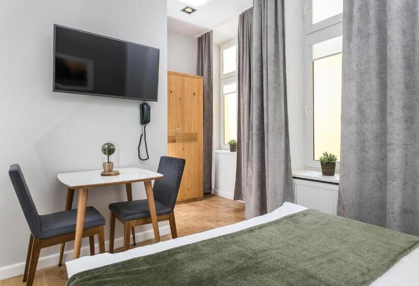 Номер Стандарт, Venetian House Market Square Apart