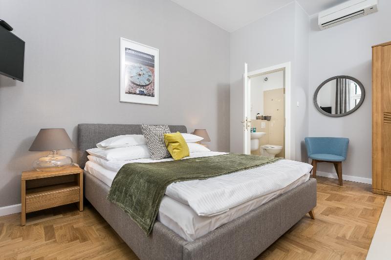 Номер Стандарт, Venetian House Market Square Apart