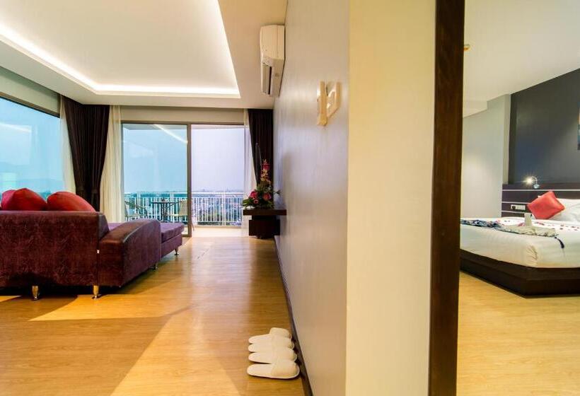 Номер Deluxe, The Blue Hotel   Sha Plus