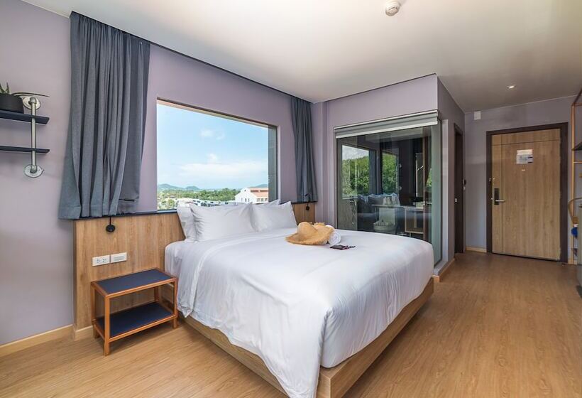 Номер Deluxe, The Blue Hotel   Sha Plus