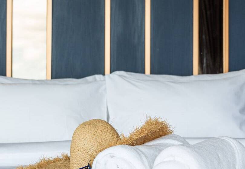 Family Suite, The Blue Hotel   Sha Plus
