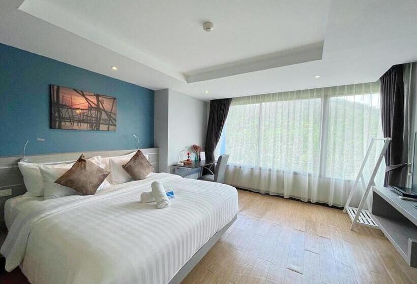 Номер Deluxe, The Blue Hotel   Sha Plus