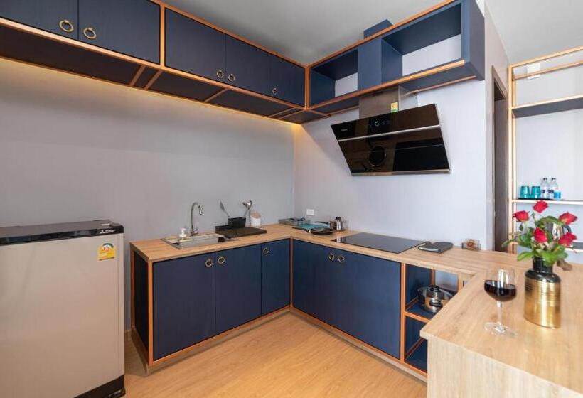 Люкс Повышенной Комфортности, The Blue Hotel   Sha Plus