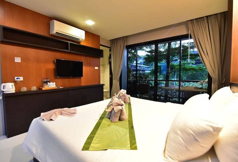 Номер Deluxe Вид на Сад, The Breeze Lipe Resort