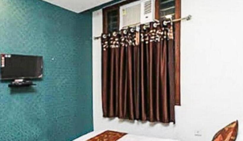 家庭间, C.p Residency By Wb Inn