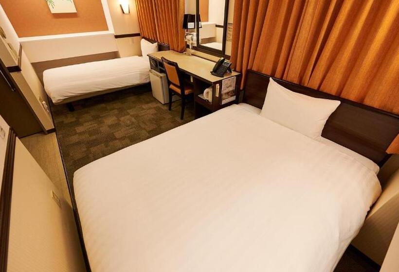 Номер Стандарт Адаптированный для Инвалидов, Toyoko Inn Chiba Eki Higashi Guchi