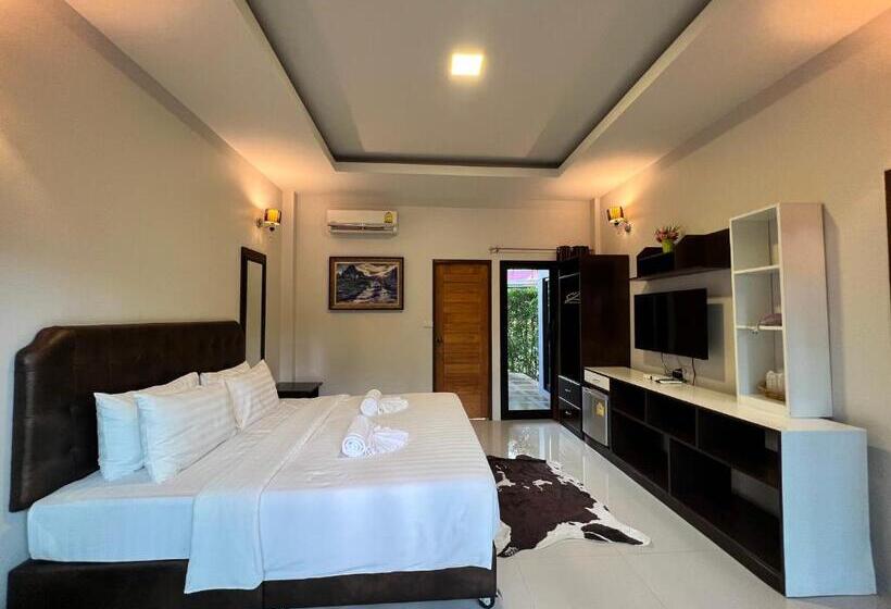 패밀리 룸, The Canal Garden Resort