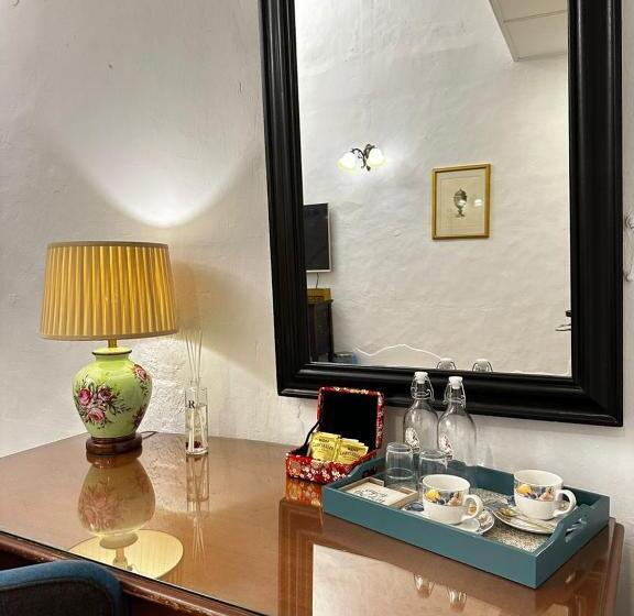 Suite Executive, 19th Century Boutique
