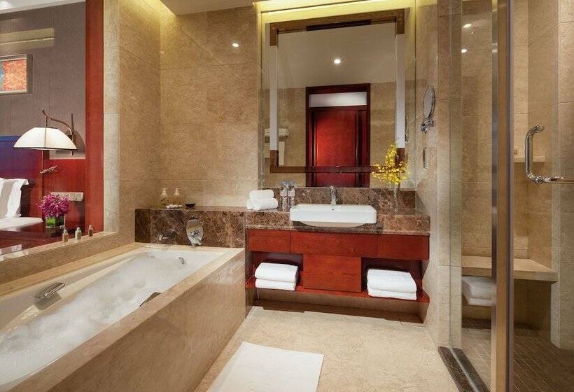 Люкс Повышенной Комфортности, Regal Airport Hotel Xi An